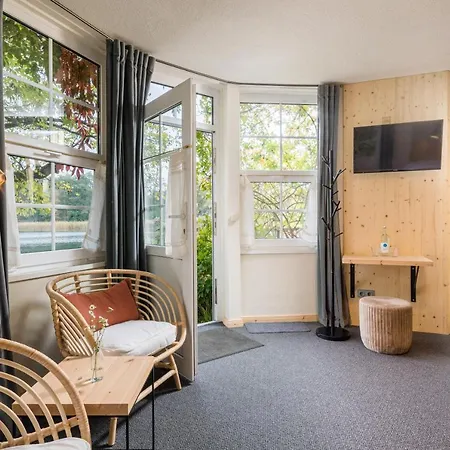 Romantischer Seegasthof & Altes Zollhaus Feldberg in Mecklenburg