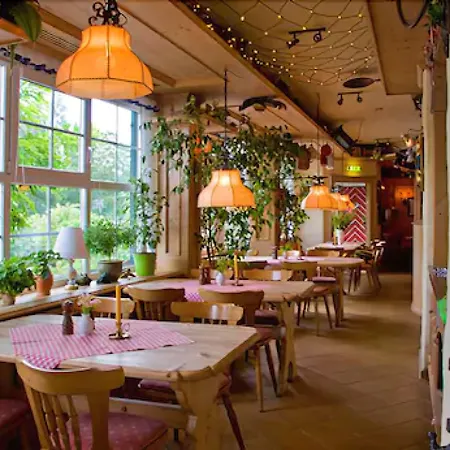 Romantischer Seegasthof & Altes Zollhaus 3*