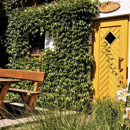 Romantischer Seegasthof & Altes Zollhaus