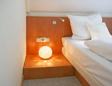 Hotel Romantischer Seegasthof & Altes Zollhaus 3*