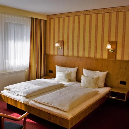 Romantischer Seegasthof & Altes Zollhaus 호텔 3*