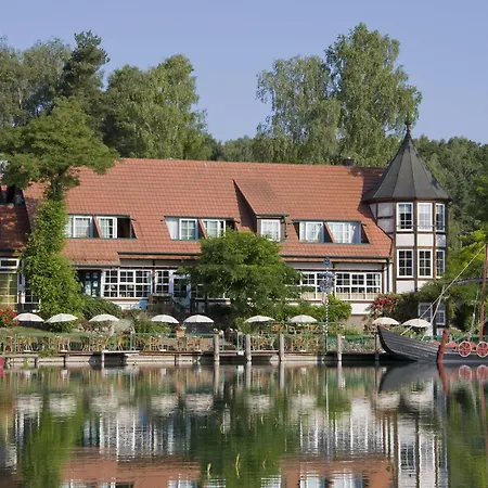 Romantischer Seegasthof & Altes Zollhaus 3* Feldberger Seenlandschaft